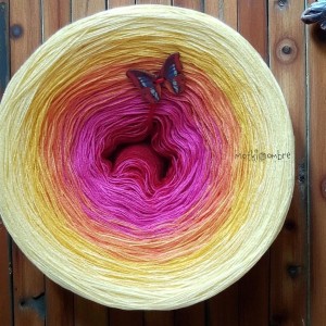 BA 205 (CZERWONY/FUKSJA/MANGO/SŁONECZNY ŻÓŁTY/JASNY ŻÓŁTY )