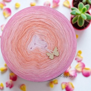 BA 386 ( JASNY RÓŻ/BRZOSKWINIA/RÓŻANY/RÓŻ )