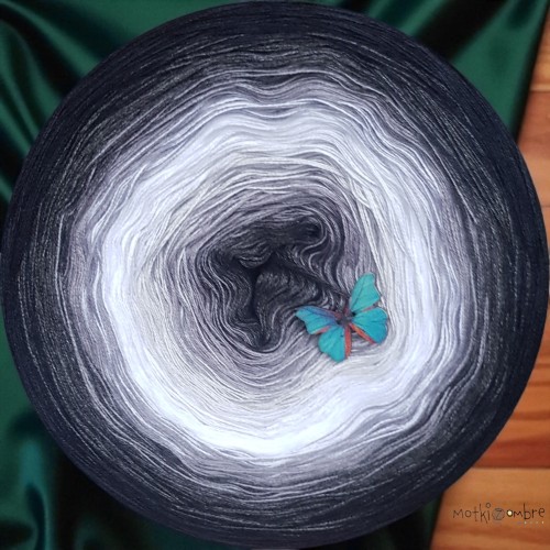 BA 439 (GRAFIT/SZARY/JASNY SZARY/BIAŁY/SZARY/GRAFIT/CZARNY)