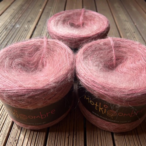 Włóczka na sweter ZS46 merino pure +moher PUDROWY RÓŻ CIEMNY