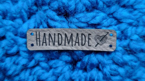 Naszywka HANDMADE serce 1 szt taupe