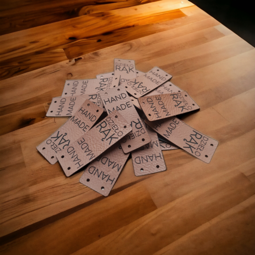 Naszywka Hand Made- Dzieło Rąk 1 szt brąz